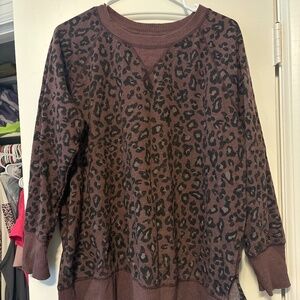 maurices sweat shirt